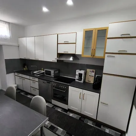 Ferien Und Monteurwohnung In Lägenhet